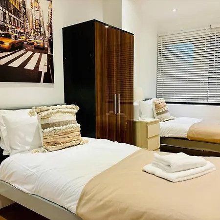 Lejlighed Riverside With Balcony