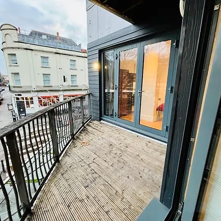 Lejlighed Riverside With Balcony *